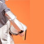Aluminised Kevlar oversleeves for heat protection