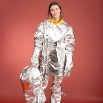 Aluminised fire-resistant jacket