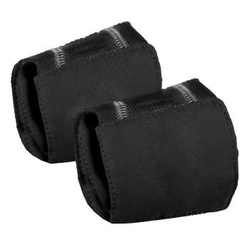E.COOLINE wrist cooler worn on wrist, front view