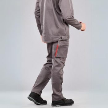 CAP 1 flame-retardant trousers, grey, worn view
